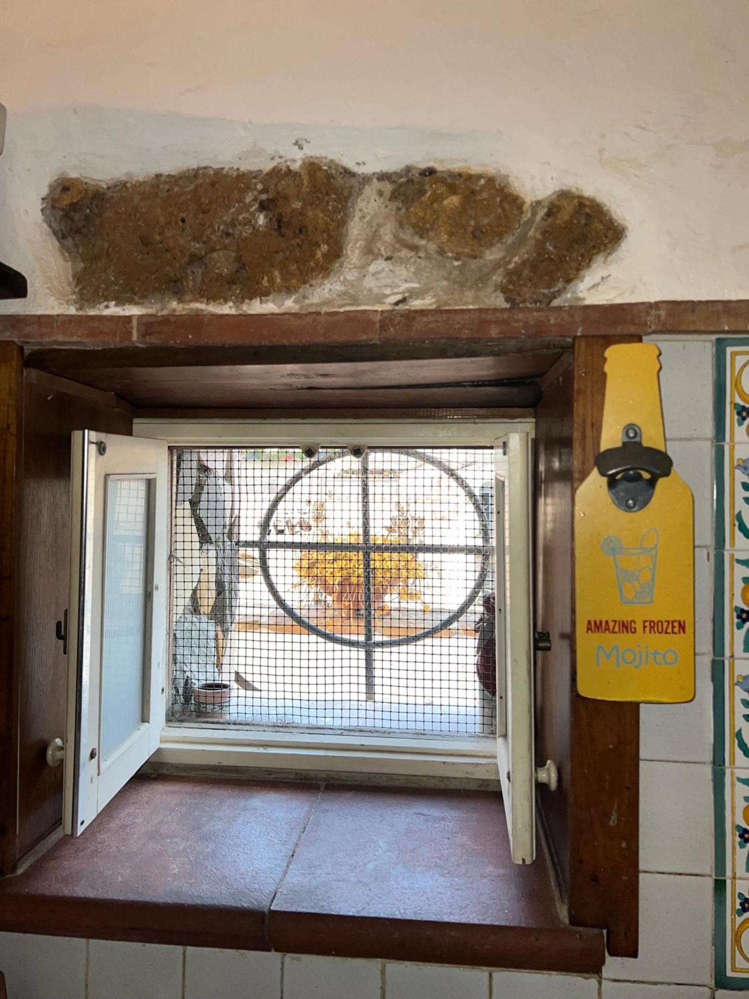 Apartmán L'Homme Tranquille Salerno Exteriér fotografie