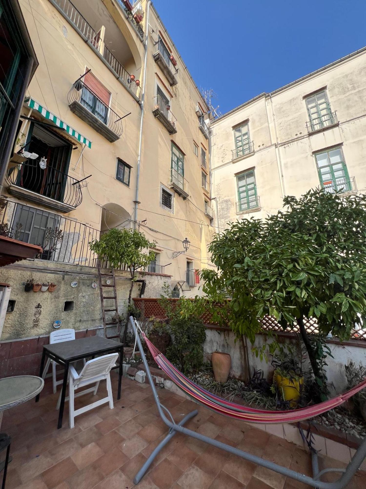 Apartmán L'Homme Tranquille Salerno Exteriér fotografie